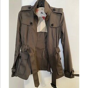 Burberry Trench Jacket Lightweight Olive size US 6